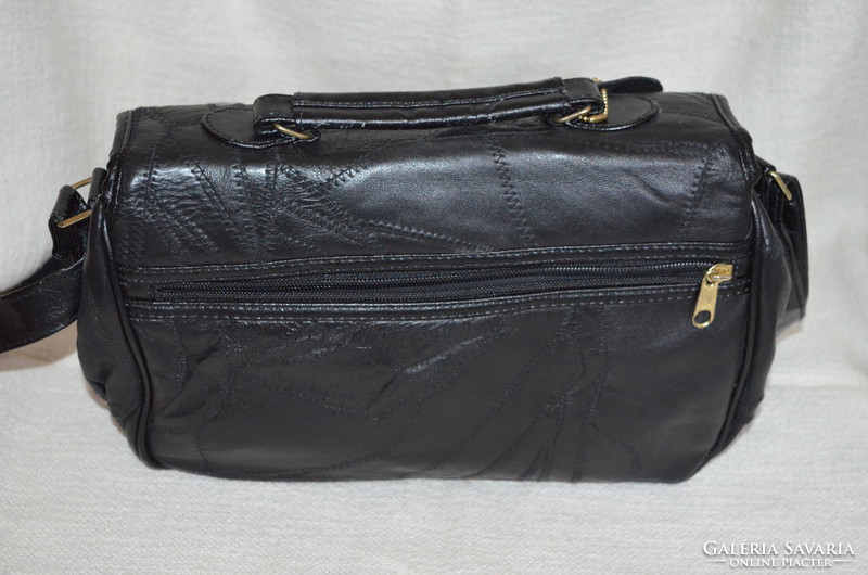 Piece of leather shoulder bag 02 (dbz 00108)