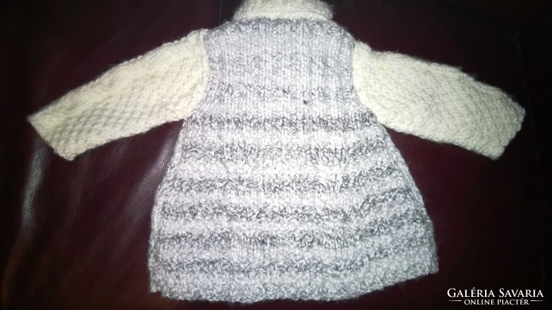 Bébi-gyermek kötött kabátka-pulóver puha, meleg-,és olcsó !
