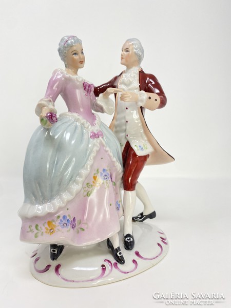 Dancing baroque couple - royal dux porcelain sculpture- cz