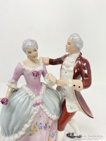 Dancing baroque couple - royal dux porcelain sculpture- cz