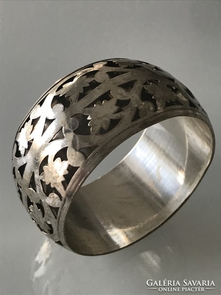 Silver-plated retro bracelet with openwork tendril pattern, 6.7 cm inner diameter