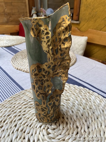 Segesdi bori. Vase