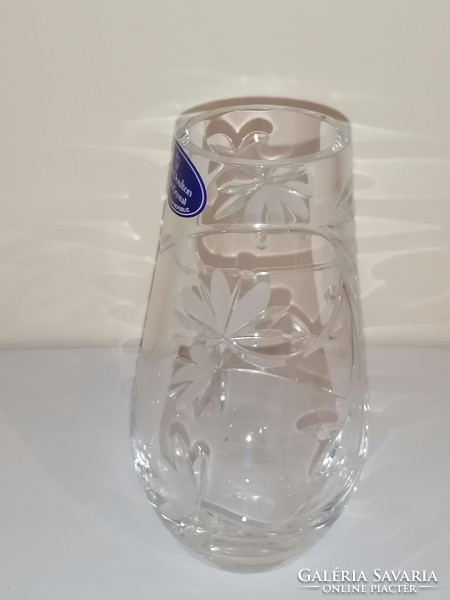 Royal dulton crystal vase