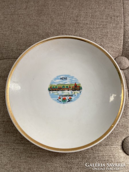 Hollóház porcelain decorative plate 