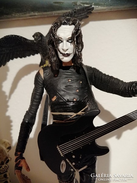Action figure, musician figure, the crow, movie maniacs