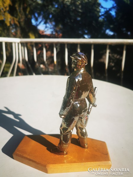 Eosinos worker guard statue, 22 cm