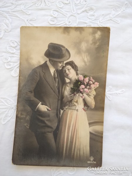 Antique French Hand Colored Photo / Postcard, Romantic Couple in Love, 1918