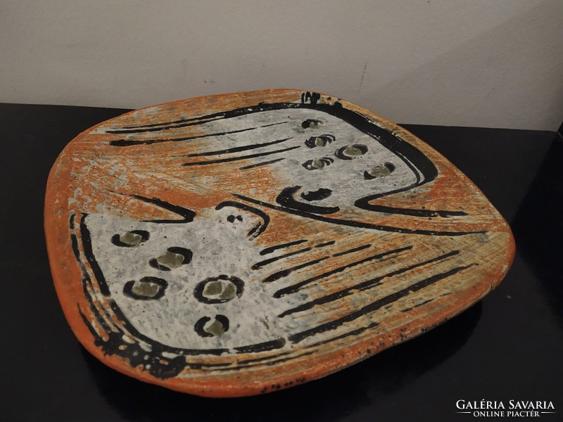 Gorka livia chamotte wall bowl with stylized birds