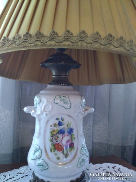 Monarchiás porcelán asztali lámpa ernyővel!