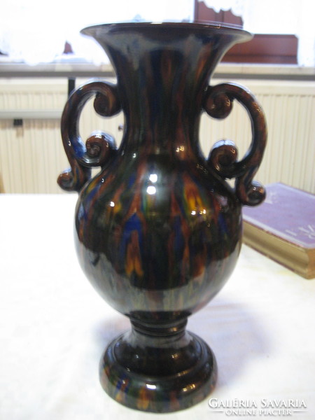 Field tour, Vase of Leva 18 x 32 cm