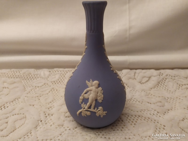 Beautiful wedgewood vase with fabulous figural applique