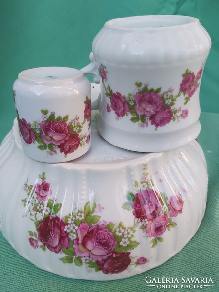 Zsolnay beautiful floral small rose jar porcelain patty peasant bowl peasant nostalgia