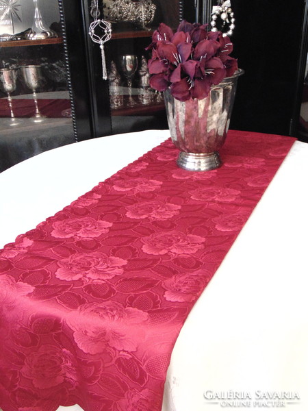 Burgundy red silk tablecloth 155 x 294 cm rectangle