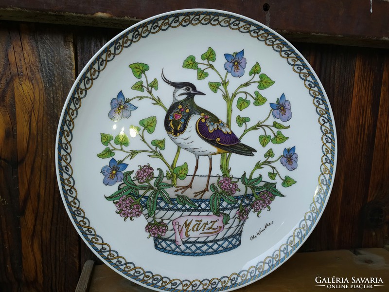 Hutschhenreuther porcelain bowl