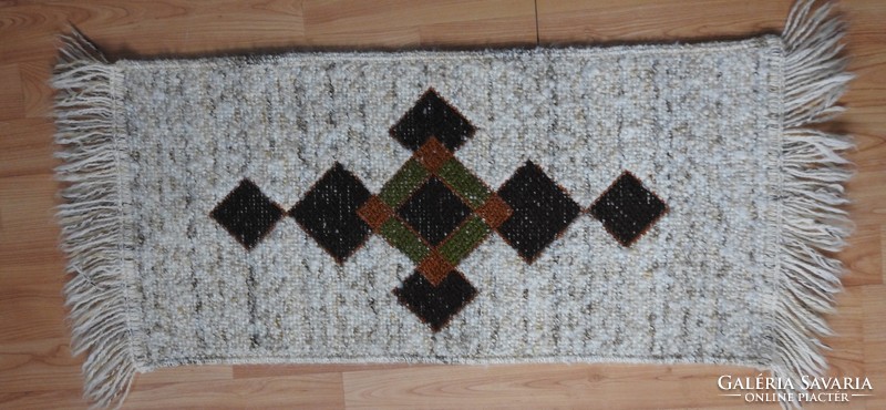 Kisméretű szőnyegek - kilim szőnyeg - retro szőnyeg - rojtos végű török mintás szőnyeg