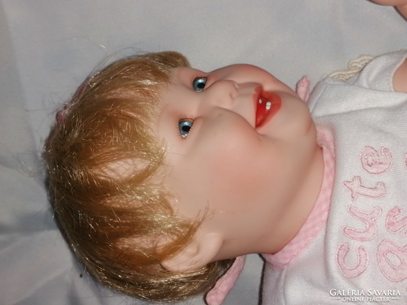 Porcelain artist doll. Rare! Collectible piece!