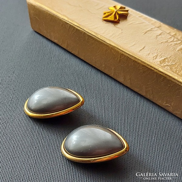 Gold and graphite gray, decorative earrings, ear clip, flawless, age-appropriate