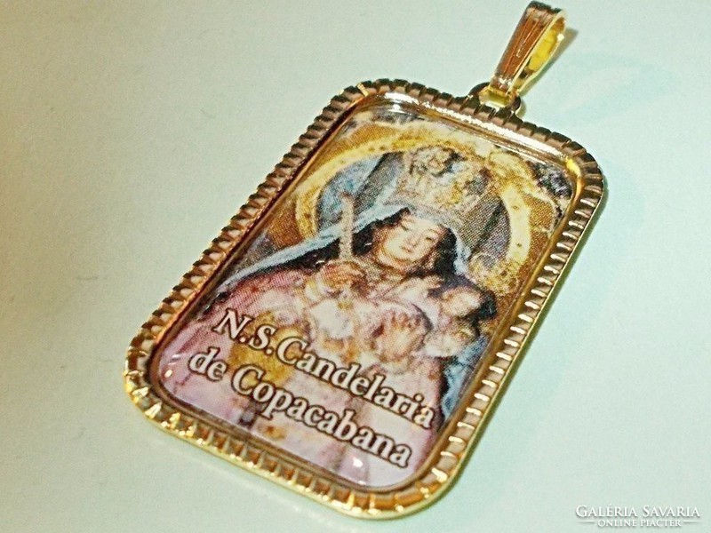 Altar painting of Our Lady of Copacabana with gold gold filled pendant