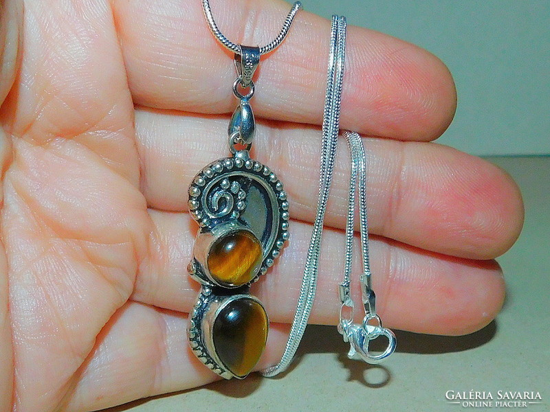 Artistic tiger eye mineral stone pendant with gift gift necklace marked 18kgp