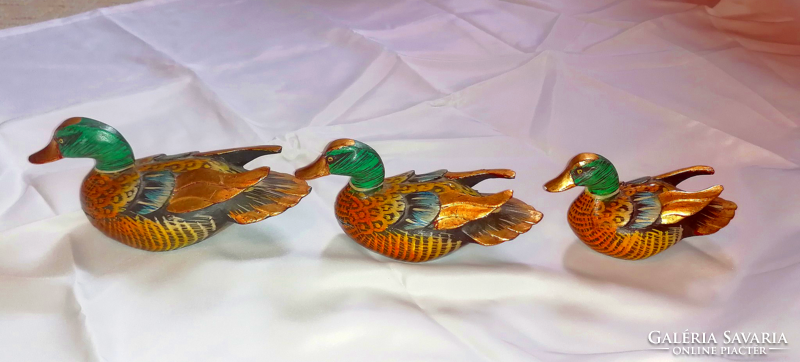 Mallard family made of wood, hand painted decoration