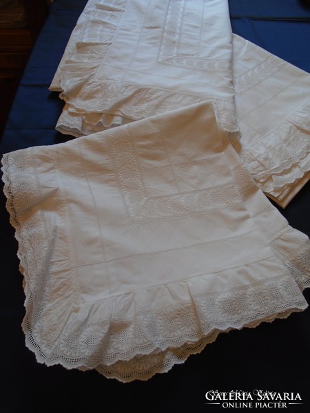 Antique lacy 1 pc. Pillowcase 1 pc. Sheet.