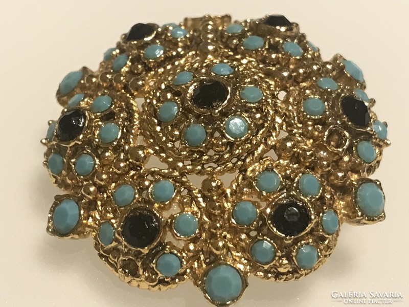 Rosette-shaped gold-plated brooch with turquoise opalin crystals, 4 cm in diameter