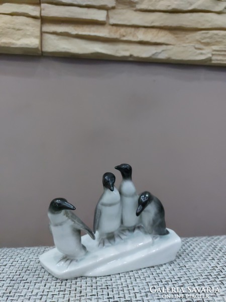 Herend penguins