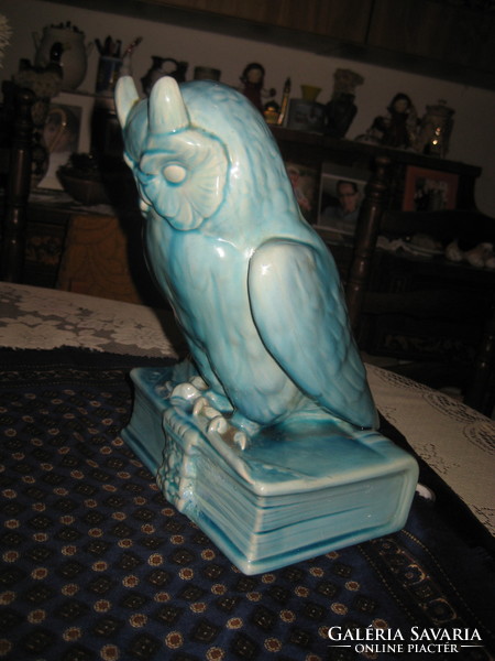 Zsolnay blue: the scientist owl, the largest, 32 cm high