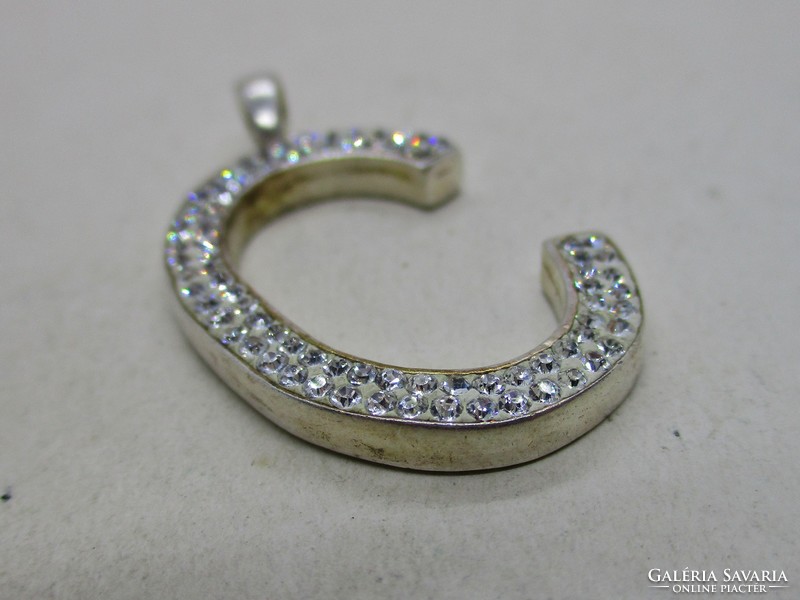 Szépséges apró köves ezüst "C" betű medál