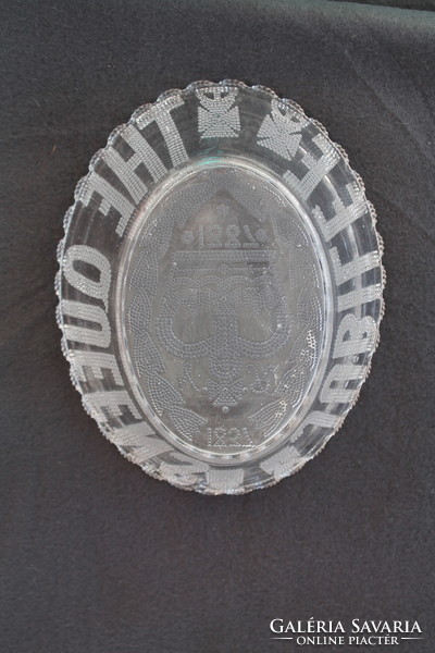 Victoria of Great Britain - Anniversary Glass Bowl (1837-1887)