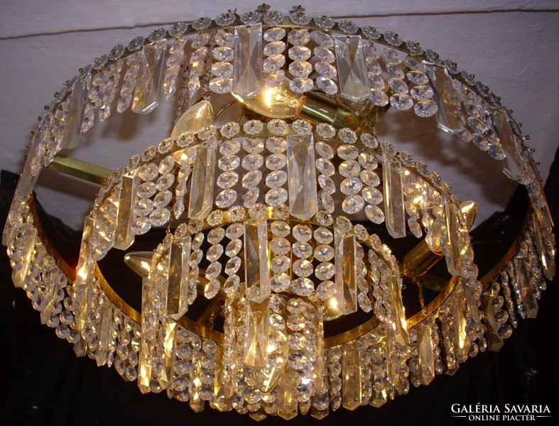 Crystal chandelier with 9 burners