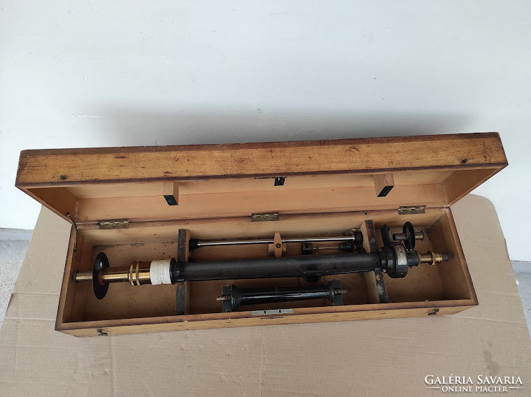 Antique measuring instrument franz schmidt & haensch in polarimeter box incomplete 507