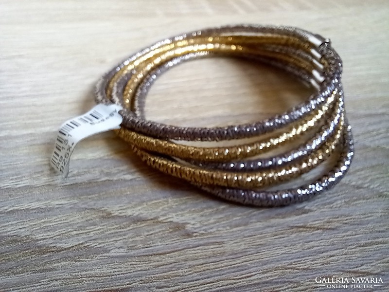 Silver rubber bracelet