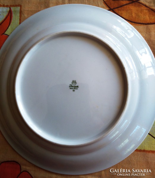 Porcelán tányér eladó