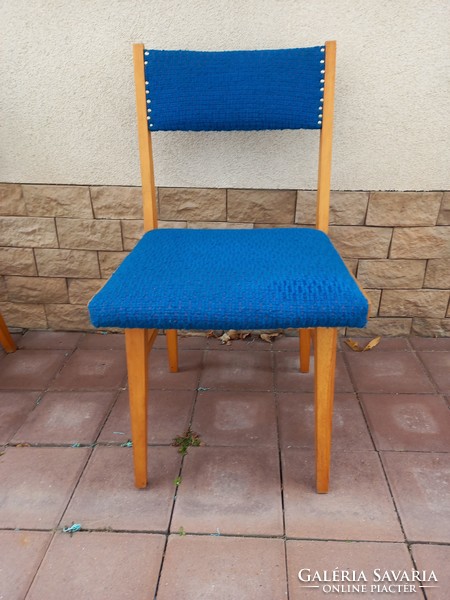 Retro "Fenyves'' székek 1975-ből