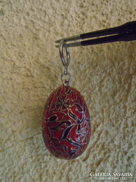 Special custom fabergé? Egg pendant really antique mark silver?