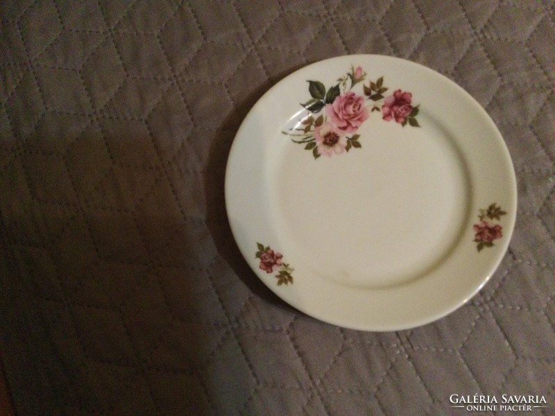 Alföldi  rózsás tányér 17 cm