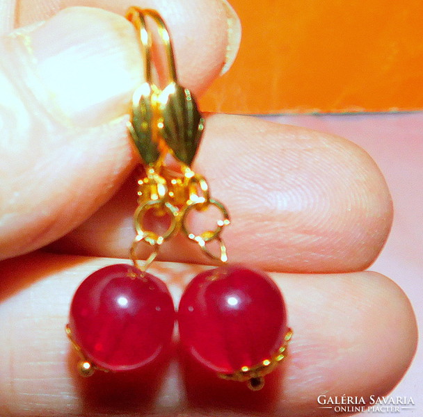 Ruby red lacy ornate pearl gold gold filled earrings