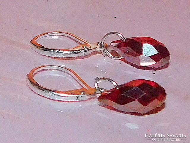 Ruby red crystal drop faceted earrings