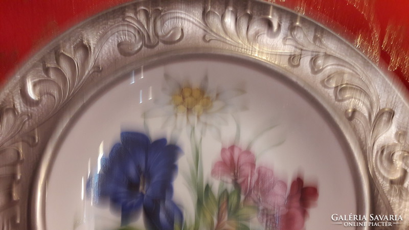 Mountain alpine floral porcelain tin plate (m1996)