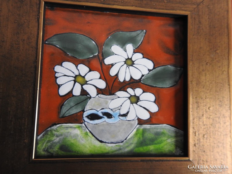 White daisies: daisies - flower still life with fire enamel