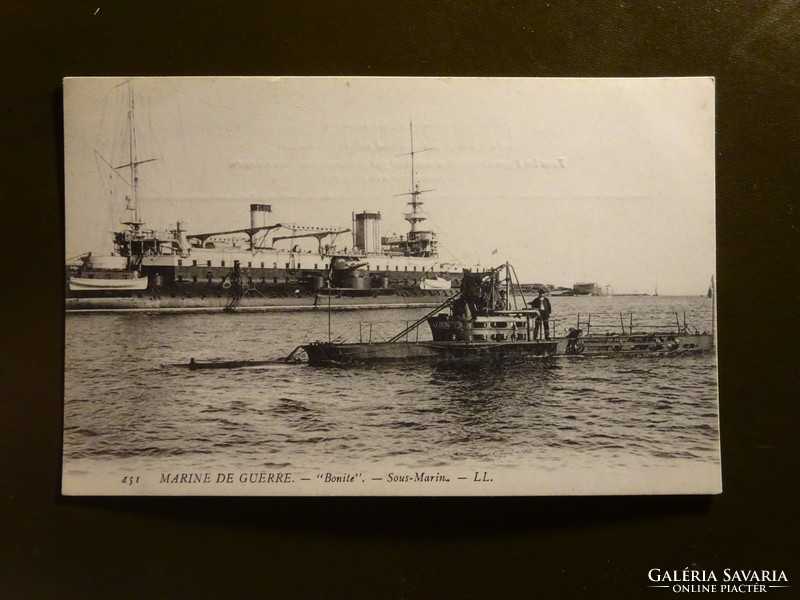Submarine bonite - French postcard i. Vh.