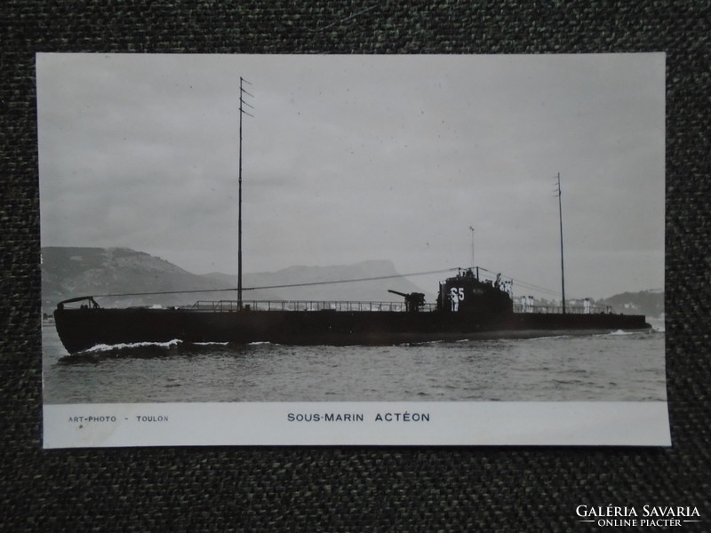 Submarine acton - French postcard i. Vh.