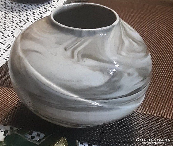 Rare aquincum vase