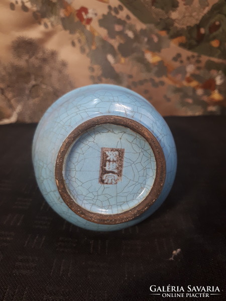 Small Chinese porcelain vase
