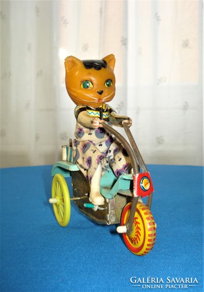 RETRO, felhúzható bicikliző macska, lemez játék