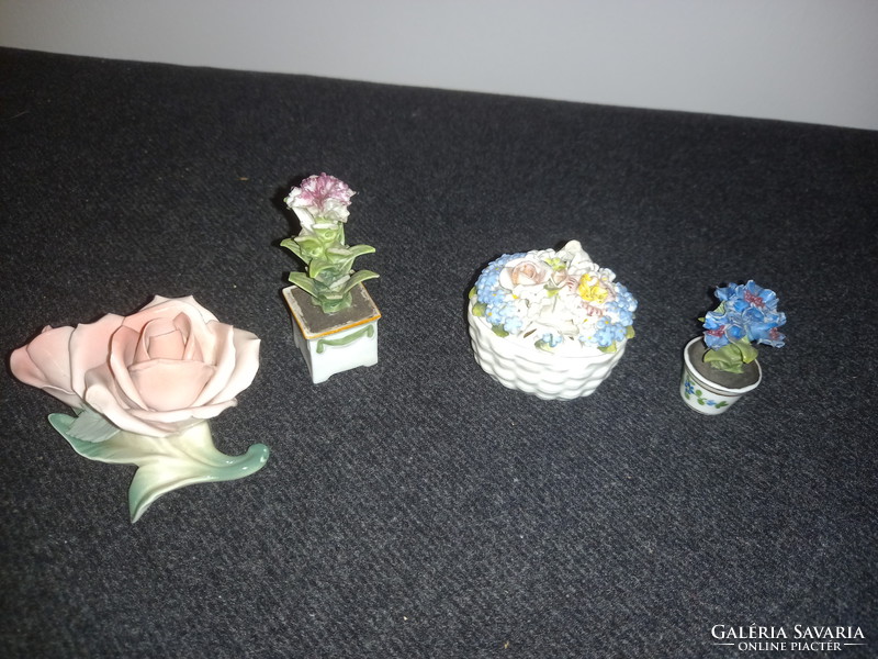 4 Porcelain floral figure, Karl ens porcelain factory, small passau, dressel and the like
