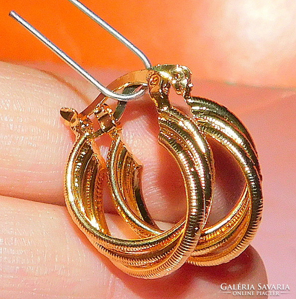 Italian 3 twisted hoop gold gold filled earrings