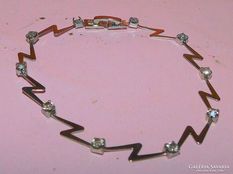 Art deco unique lightning like. Zirconia stone bracelet