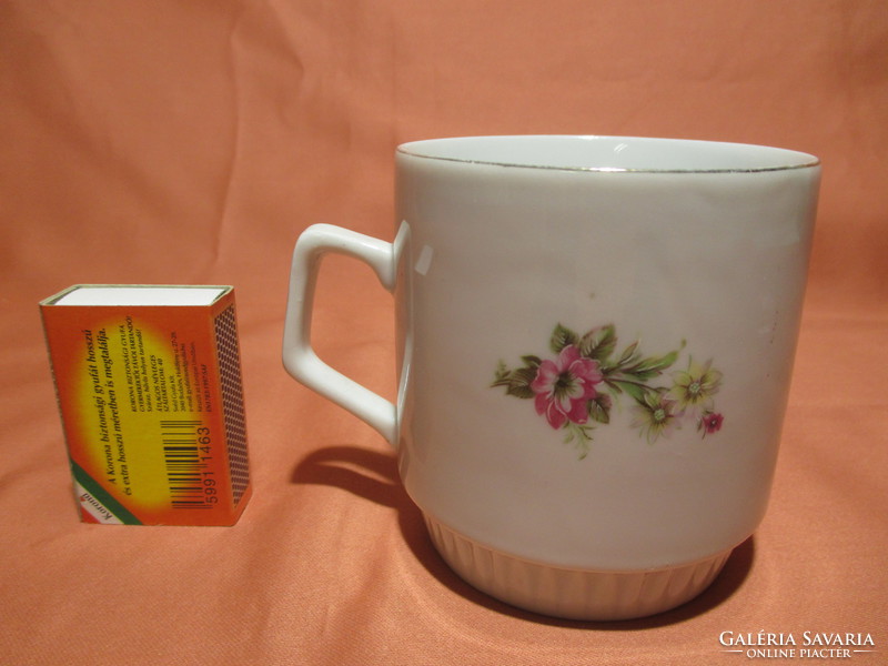 Zsolnay mug with flowers, cup